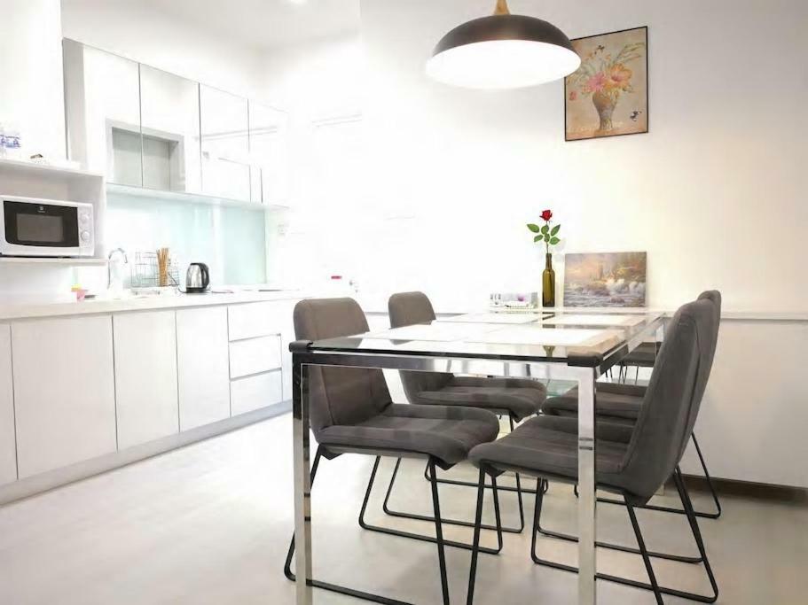 Penang Studio Suite In Georgetown Екстериор снимка